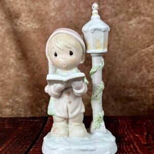 Precious Moments 1982 "O Come All Ye Faithful" E-2353